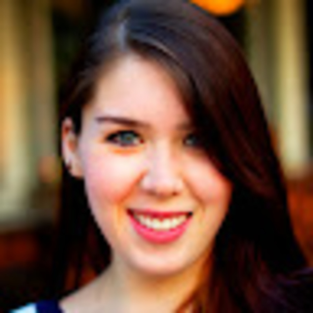 Meet your Posher, Chloe